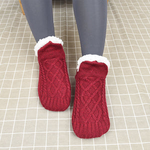 In Winter Add Fleece And Thicken Warm Slippers And Socks