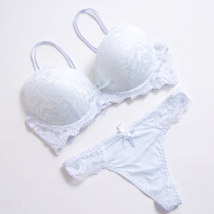 Oversized lace bra and thong set