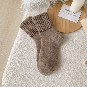 Women's Thick Mouth Extra Thick Fluffy Loop Socks