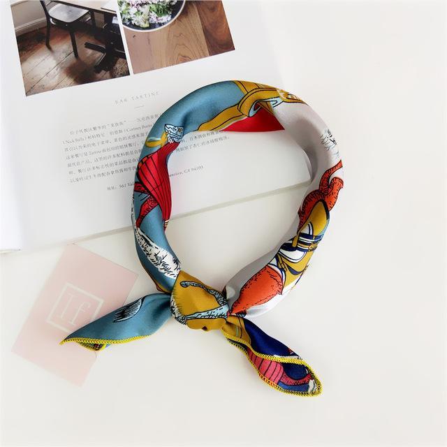 Printed scarf scarf