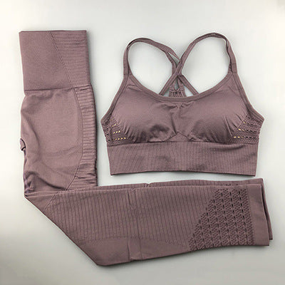 Quick-drying sports bra and yoga pants set