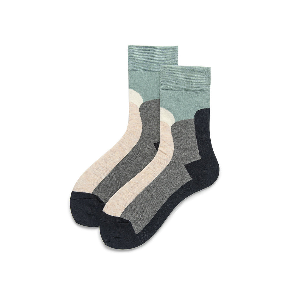 Women's Fashion Preppy Style Striped Mid-calf Length Socks