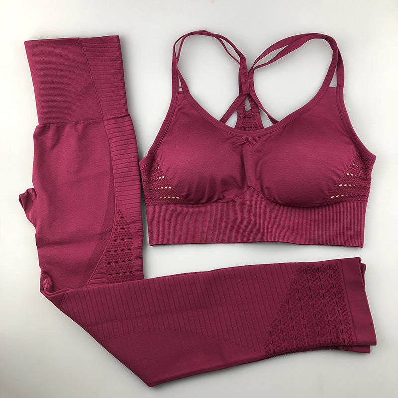 Quick-drying sports bra and yoga pants set