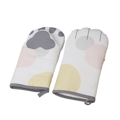 Kitchen heat insulation and heat resistant gloves