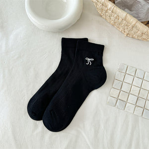 Bow Embroidered Short Thin Socks