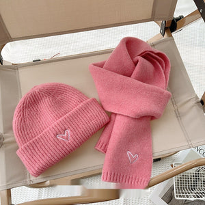 Heart Embroidery Solid Color Children Woolen Knitted Hat